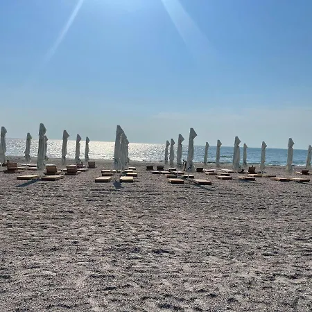 Sea On 33 *